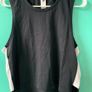 NEW! Black & White New Balance Cropped Workout Top